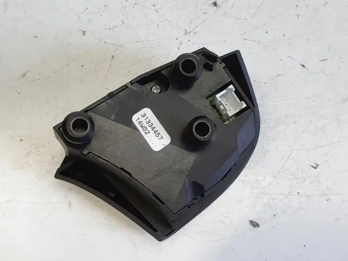 Volvo V60 I S60 II LEWY PRZYCISK KIEROWNICY panel sterowania 31334457