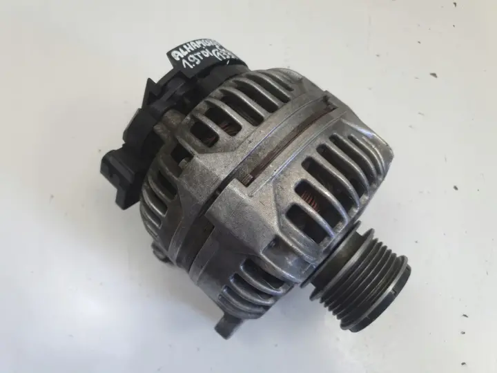 VW Sharan Alhambra Galaxy 1.9 TDI ALTERNATOR bosch 028903028E 120A