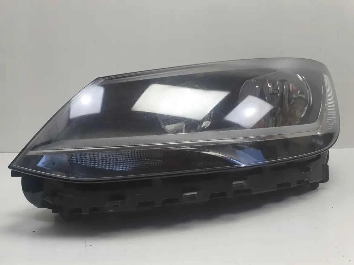VW Sharan II 7N 7N0 PRZEDNIA LAMPA LEWA lewy przód EUROPA 0301242201