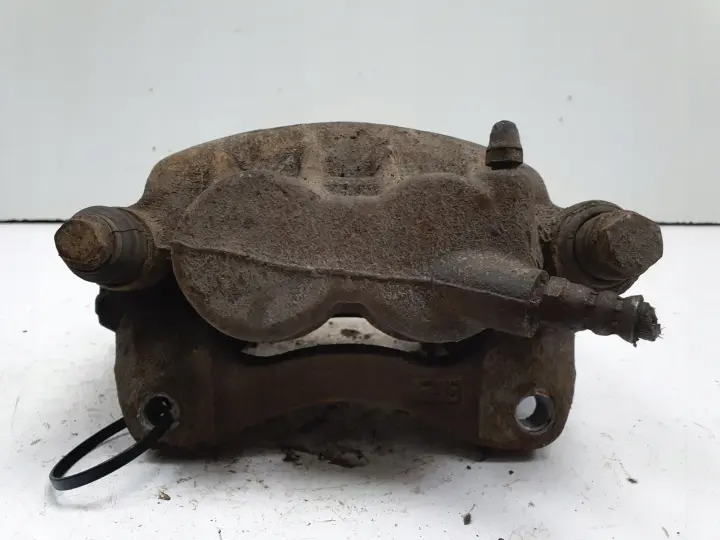 Renault Master II PRZEDNI ZACISK HAMULCOWY prawy przód PASAŻERA