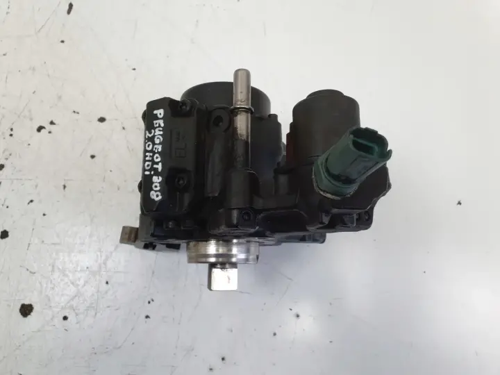 Peugeot 308 2.0 HDI POMPA WTRYSKOWA paliwa 9656391680
