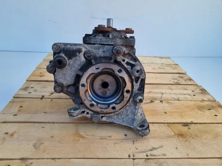 Audi A3 S3 TT 1.8 T turbo REDUKTOR SKRZYNI BIEGÓW 02M409053E