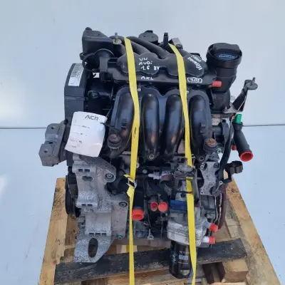 SILNIK KOMPLET Skoda Octavia I 1.6 SR 8V 101KM kompresja ok AKL