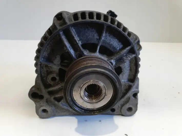 Audi A3 8L Golf IV Octavia I 1.9 TDI ALTERNATOR 0123515021 038903023J 120A