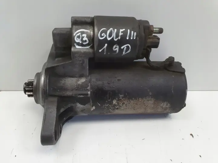 VW Golf III 1.9 D ROZRUSZNIK bosch 020911023P