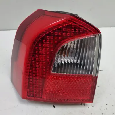 Volvo V70 III XC70 TYLNIA TYLNA LAMPA LEWA lewy tył LED 31395072