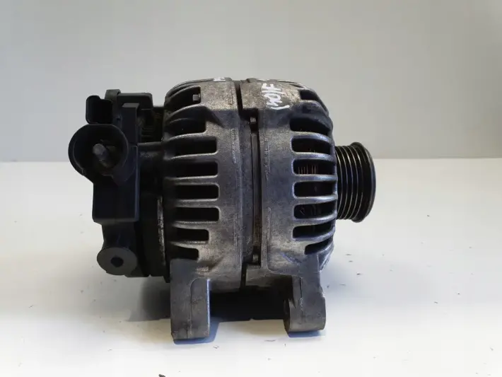Peugeot 307 2.0 HDI ALTERNATOR bosch 9646321880