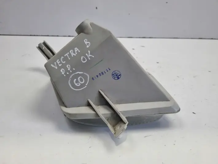 Opel Vectra B LIFT HALOGEN PRAWY PRZÓD przedni pasażera 19-5327