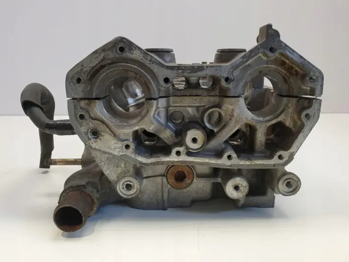 Subaru Outback III 3.0 H6 GŁOWICA CYLINDRÓW