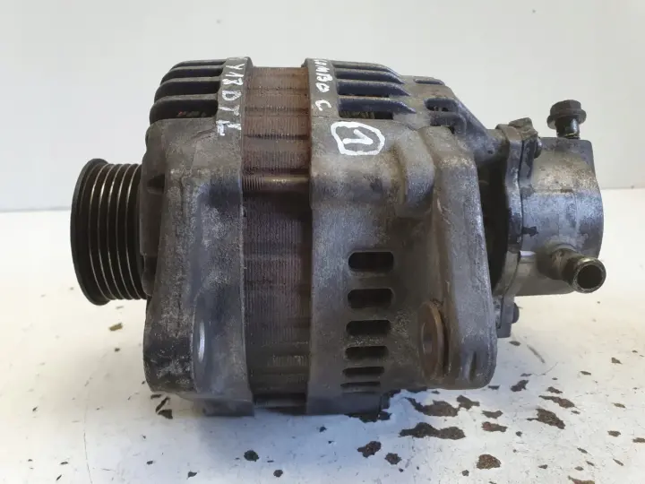 Opel Combo C 1.7 CDTI DI ALTERNATOR pompa vacum