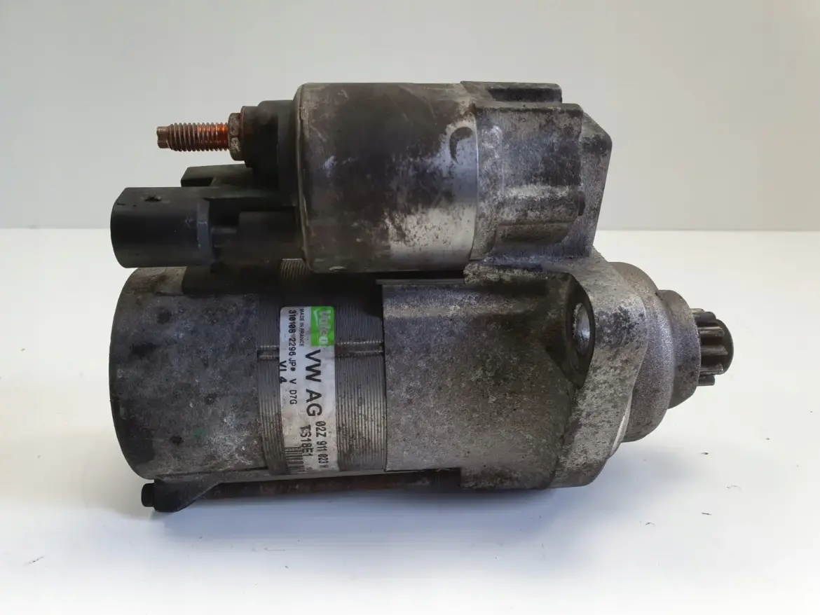 VW Golf V 1.9 TDI ROZRUSZNIK valeo 02Z911023H