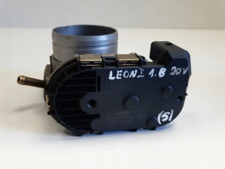 Seat Leon I 1.8 20V PRZEPUSTNICA 0280750026 06A133062F