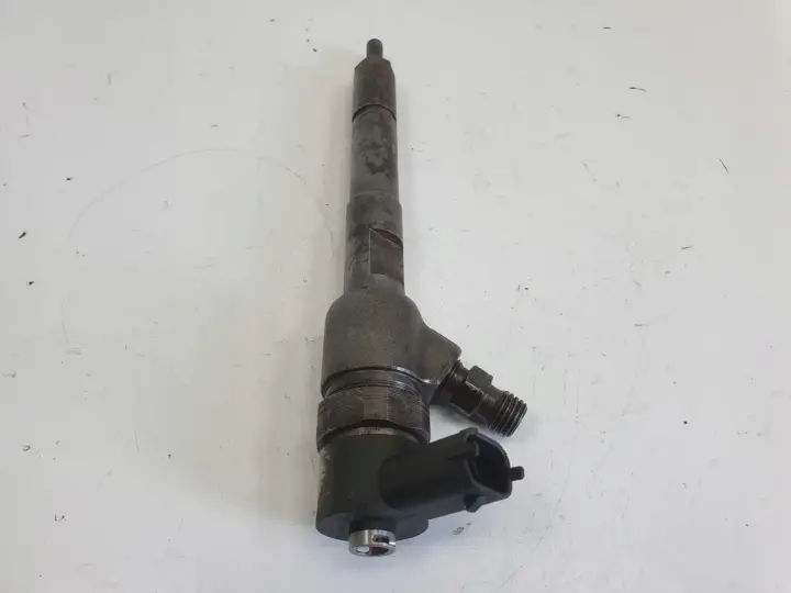 Citroen Nemo 1.3 HDI WTRYSKIWACZ wtrysk 0445110351