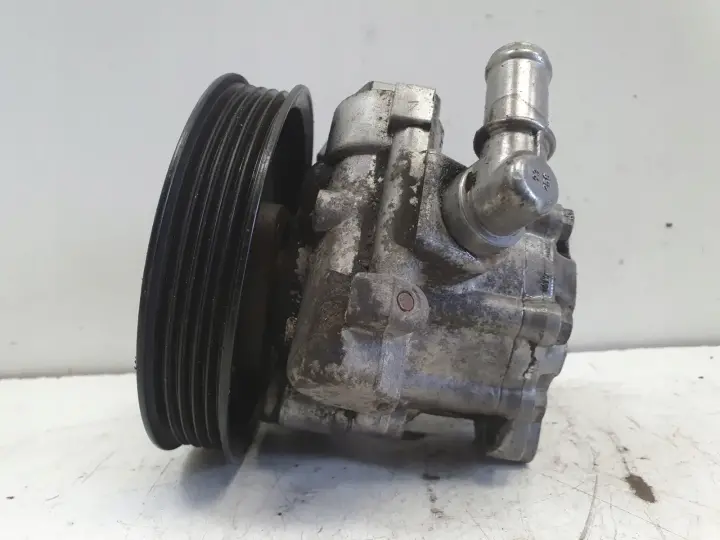 Land Rover Freelander 2.0 TD4 POMPA WSPOMAGANIA