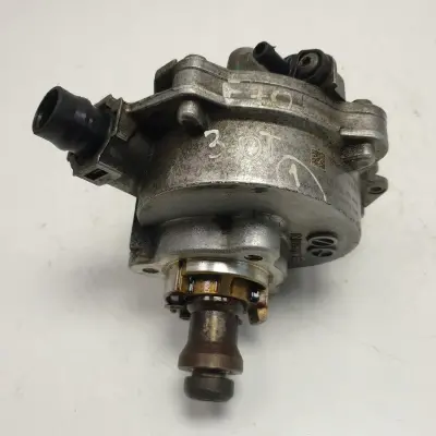 BMW X5 E70 3.0 T POMPA VACUM wakum 7575325