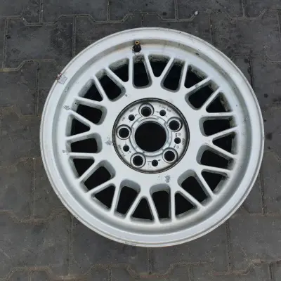 BMW 850 E31 FELGA ALUMINIOWA ALUFELGA 16 rarytas