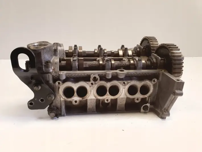 Ford Focus MK3 1.0 EcoBoost GŁOWICA CYLINDRÓW CM5G-6090-GC