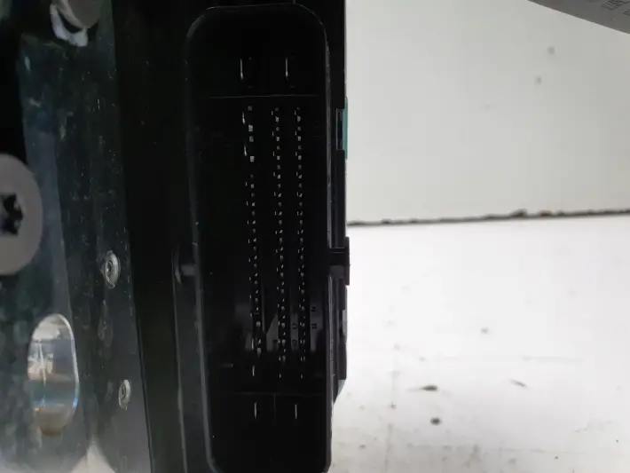5b244d073955659939de6e9821275f18