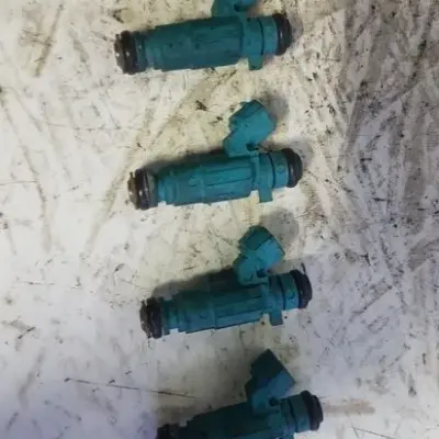 Hyundai I20 1.2 12V WTRYSKIWACZ wtrysk 35310-03000