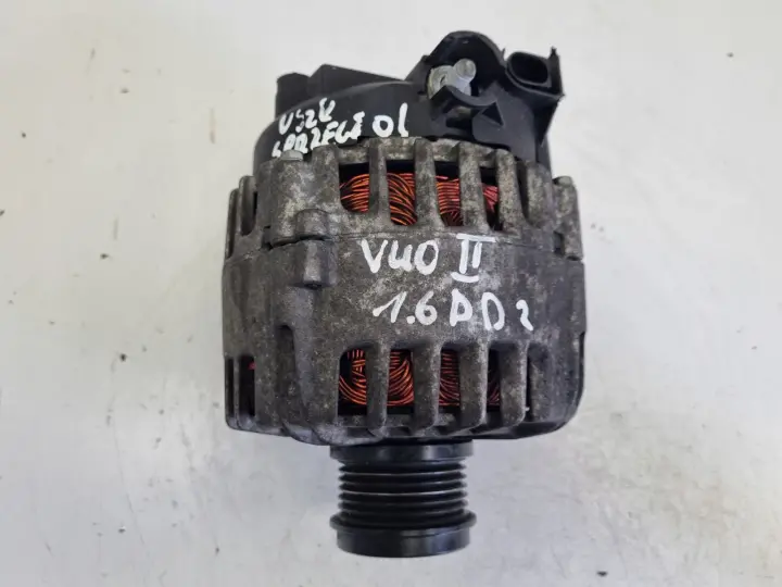 Volvo V40 II 1.6 D2 ALTERNATOR 30659390 valeo 150A