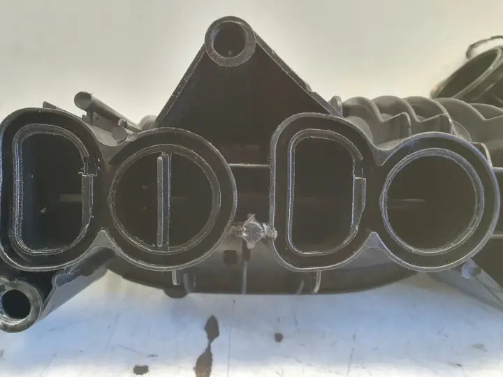 BMW E87 E90 2.0 D KOLEKTOR SSĄCY 7797384 N47D20