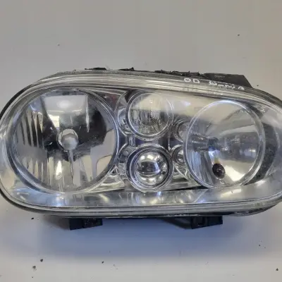 VW Golf IV 97-03r PRZEDNIA LAMPA PRAWA prawy przód ANGLIK