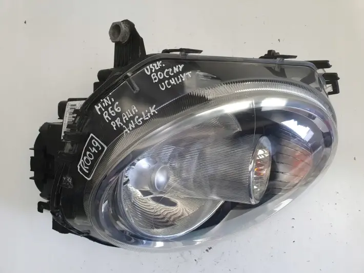 Mini One R56 PRZEDNIA LAMPA PRAWA prawy przód anglik 162704-04 0301225704