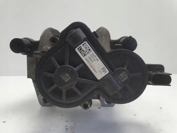 Volvo V60 XC60 II TYLNY ZACISK HAMULCOWY prawy tył P32301468