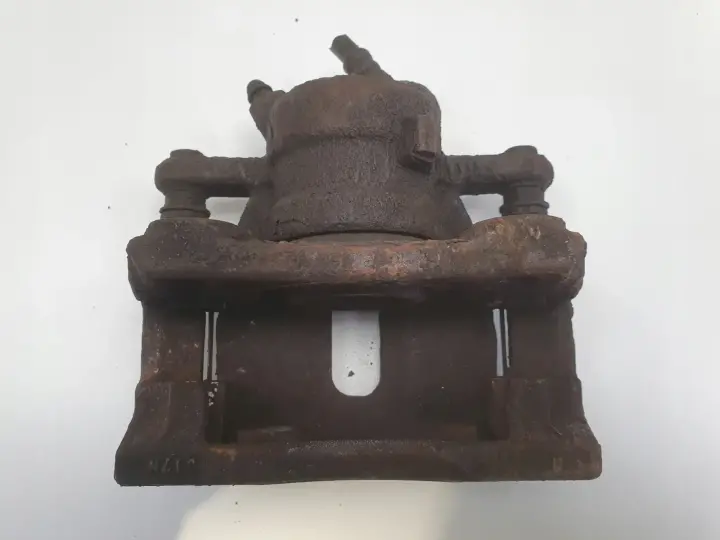 Renault Clio IV LEWY PRZEDNI ZACISK HAMULCOWY przód kierowcy L.P