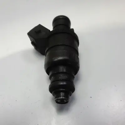 Audi A6 C5 A B5 2.4 V6 WTRYSKIWACZ PALIWA wtrysk 078133551AC