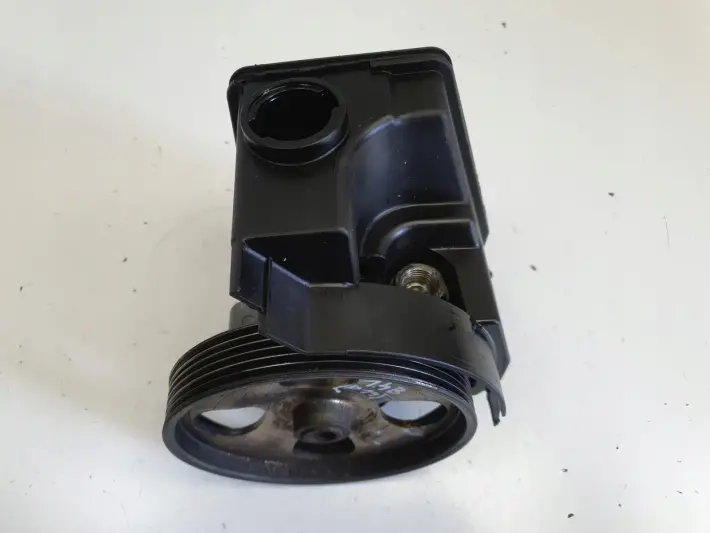 Peugeot 206 1.4 8V POMPA WSPOMAGANIA