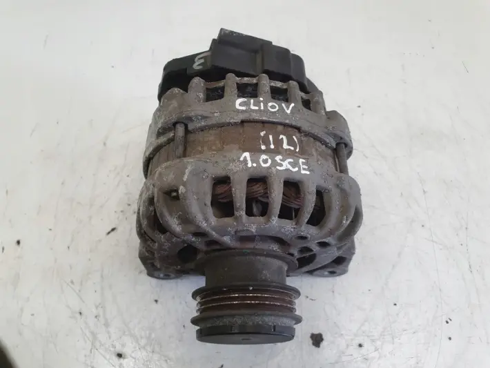 Renault Clio IV 1.2 16V ALTERNATOR 231003730R