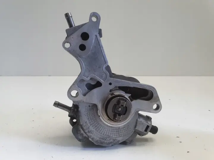 Audi A4 B5 B6 B7 A6 C5 1.9 TDI POMPA VACUM wakum 038145209N