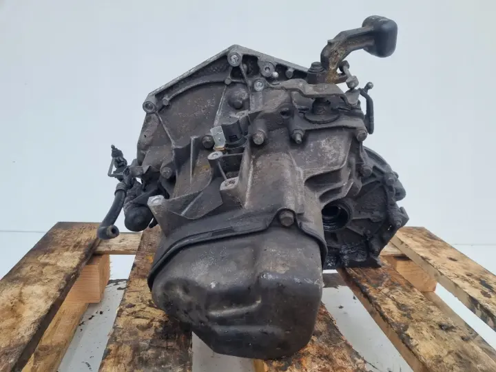 Peugeot 206 1.4 8V SKRZYNIA BIEGÓW 20CF15 manual MANUALNA