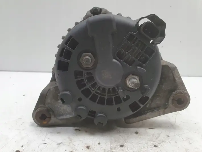 Opel Meriva B 1.4 T turbo ALTERNATOR