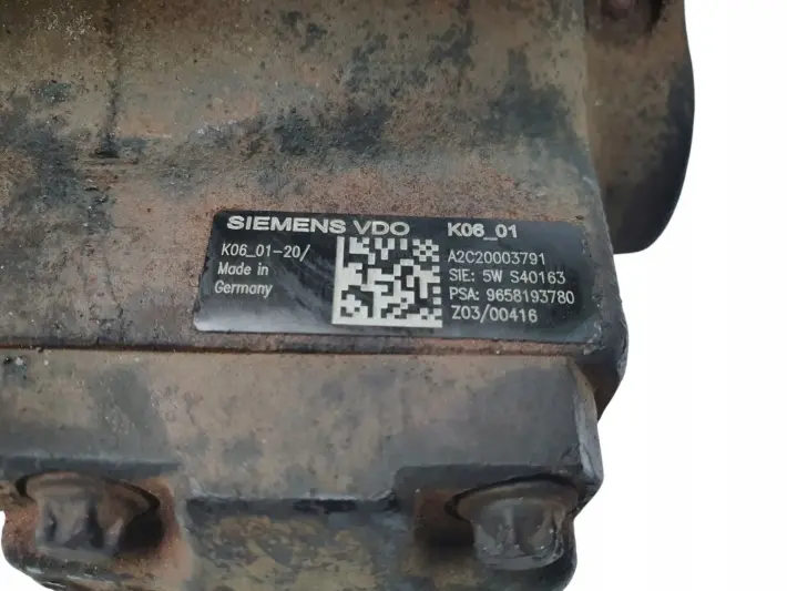 a353cf50ac15f9f25b1c11f412e6f992