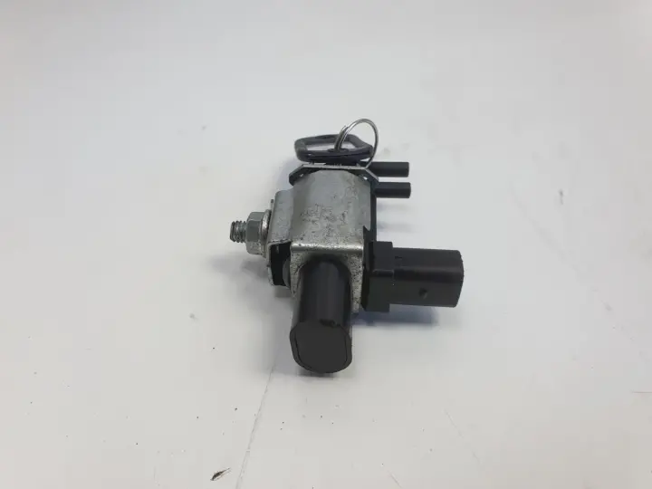 Ford C-MAX 1.8 16V ZAWÓR PODCIŚNIENIA BS7E-9J559-AA