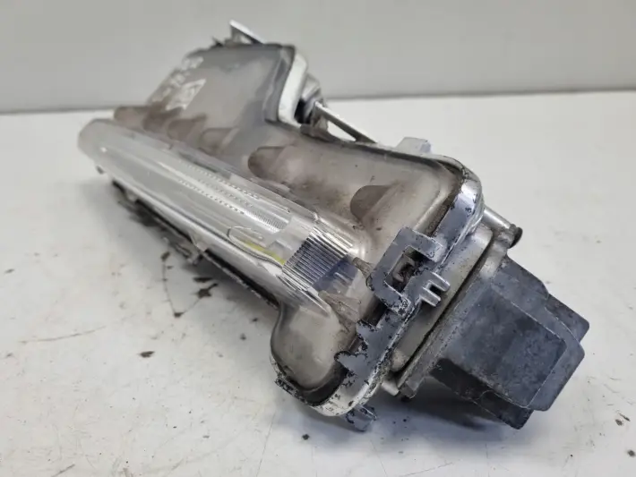 Volvo S60 II V60 LIFT PRZEDNI HALOGEN LEWY PRZÓD kierowcy LED DRL 31420395