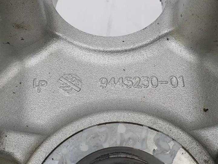 e7b262f0cfa1a0a3ee8ec9680ea04e3e