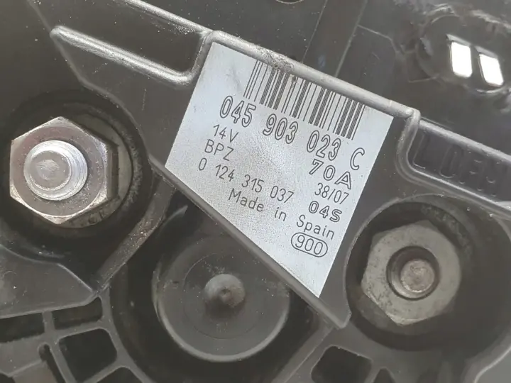 Skoda Fabia II 1.4 TDI ALTERNATOR bosch 045903023C