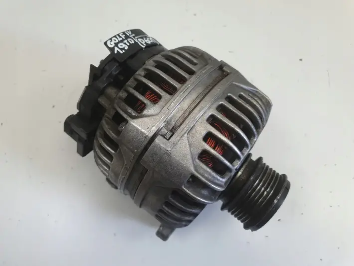 Audi A3 8L Golf IV Seat Leon 1.9 TDI ALTERNATOR 028903028E 120A