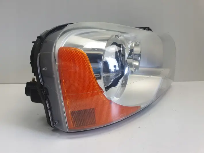 Volvo XC90 XENON PRZEDNIA LAMPA PRAWA prawy przód 30698814 EUROPA KOMPLETNA