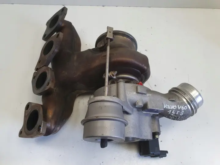 Volvo V40 II 2.0 T4 TURBOSPRĘŻARKA turbo 31441692