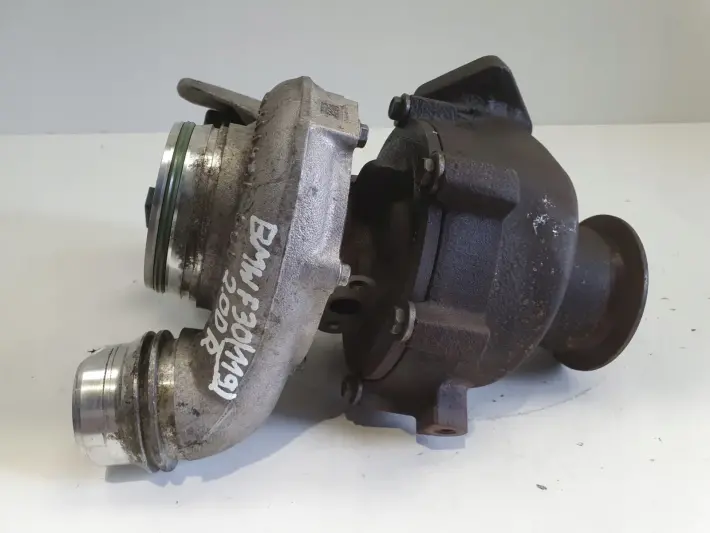 BMW F30 F31 2.0 D TURBOSPRĘŻARKA turbo 8519475