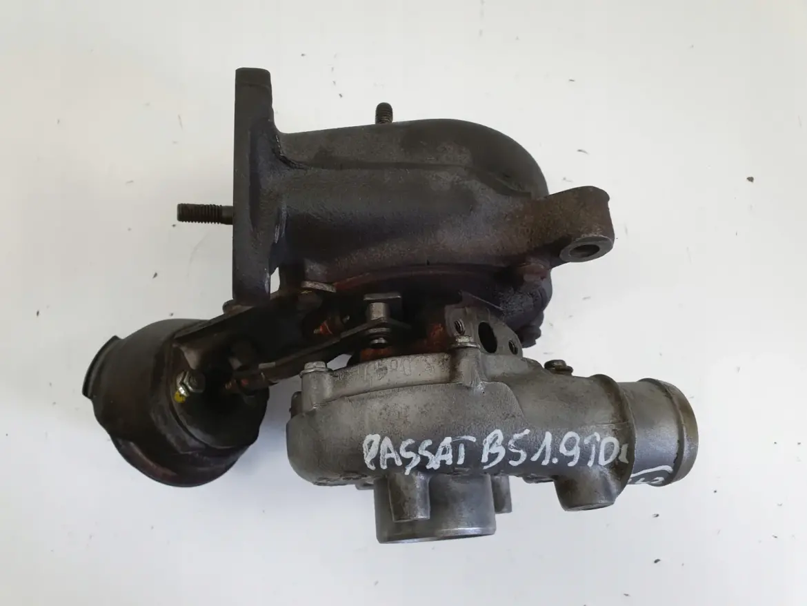 VW Passat B5 1.9 TDI TURBOSPRĘŻARKA turbo 028145702R