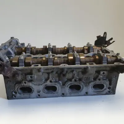 Opel Zafira B Astra J 1.6 16V A16XER GŁOWICA CYLINDRÓW 55559340