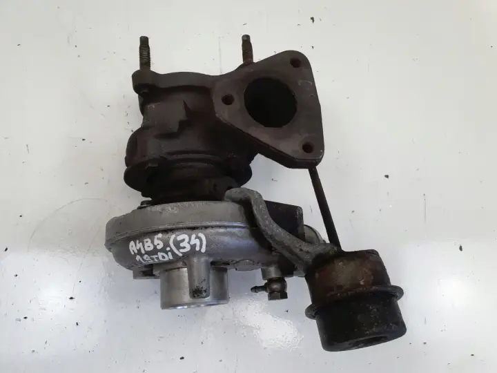 Audi A4 B5 VW Passat B5 1.9 TDI TURBOSPRĘŻARKA turbo 028145702
