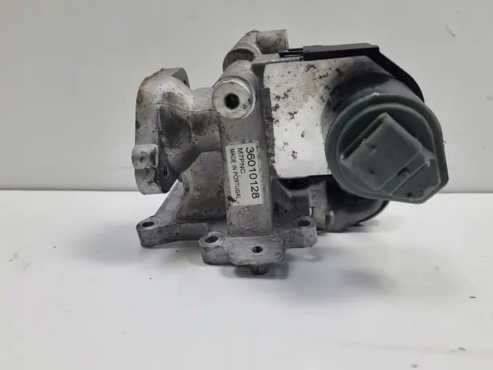 6439b07e1164032257844d1142f72ab2