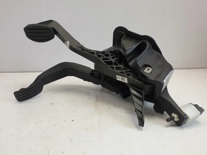 Opel Corsa F POTENCJOMETR GAZU Pedały pedał