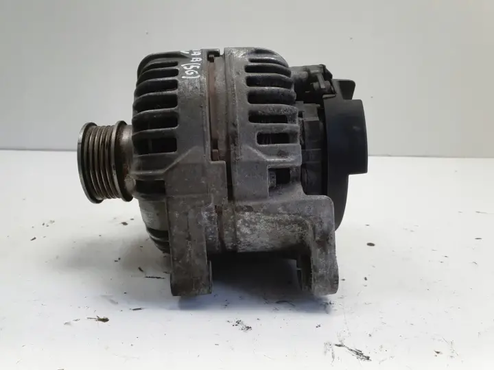 Opel Zafira B 1.6 16V ALTERNATOR bosch 0124425020 ZJ